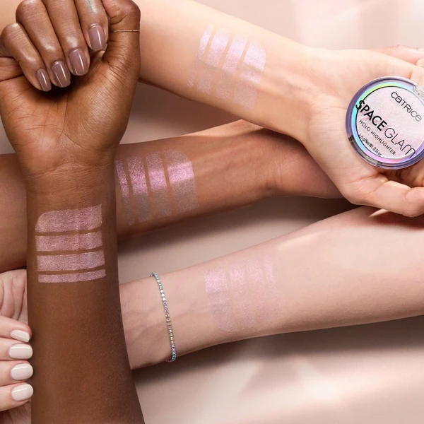 Catrice Space Glam Holo Highlighter illuminateur Illuminateur de teint » achetez en ligne | Nocibé