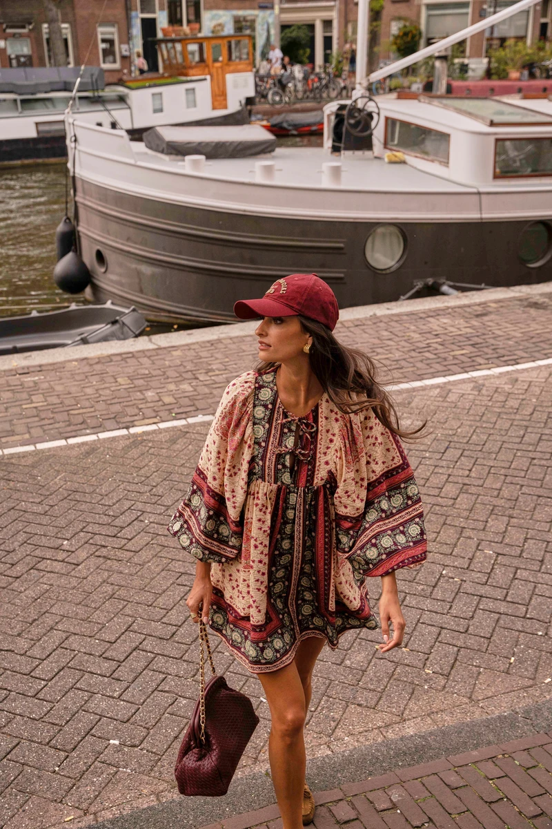 Robe Beatriz Florina