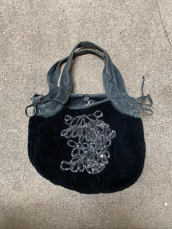 Sac à moumoute noir et gris avec perles Antik Batik