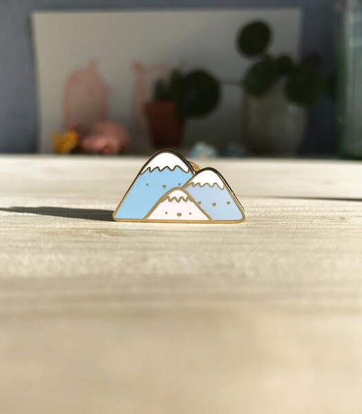 PINS EMAILLE- Montagnes Pastel Kawaii - Broche pins mignon - Pins Montagnes