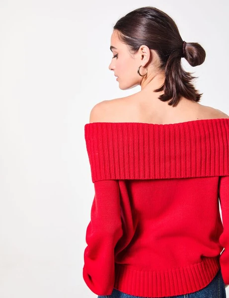 pull maille rouge vif col bardot