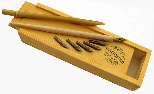 Coffret de calligraphie gaucher
