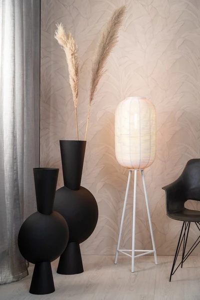 Kavandu Vase