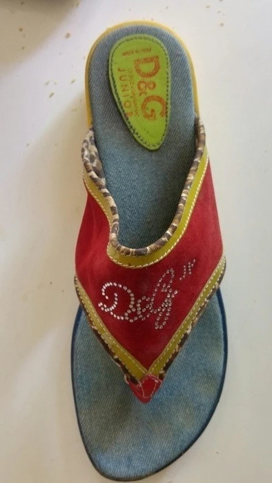 Tong D&G junior taille 40