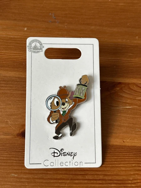 Pin’s Disney Basile Détective Privé