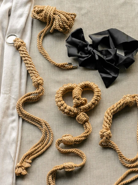 Bondage Hamper
