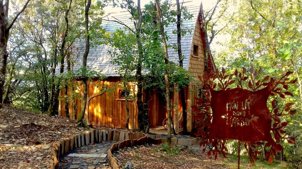 Une nuit dans la cabane à Martilly