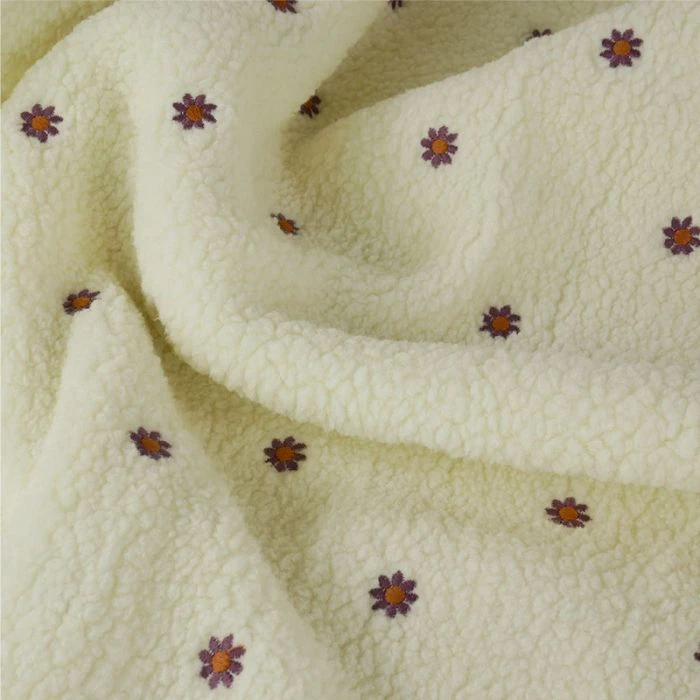 Tissu Fausse Fourrure Teddy Mouton Damiers - Camel | Doux et moelleux pour des créations tendance