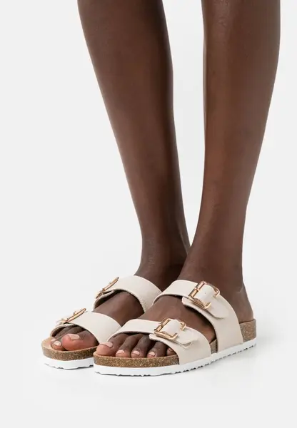 Mules - beige