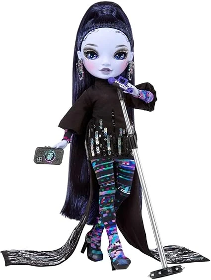 Rainbow High Shadow High - Reina « Glitch » Crowne - Poupée Mannequin Violette avec Tenue à la Mode et Plus de 10 Accessoires Colorés - Idéal pour Les Enfants et Les Collectionneurs. Âge : +12
