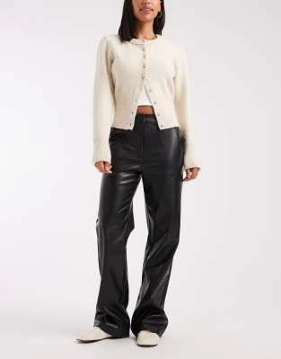 ASOS DESIGN - Pantalon droit en similicuir - Noir