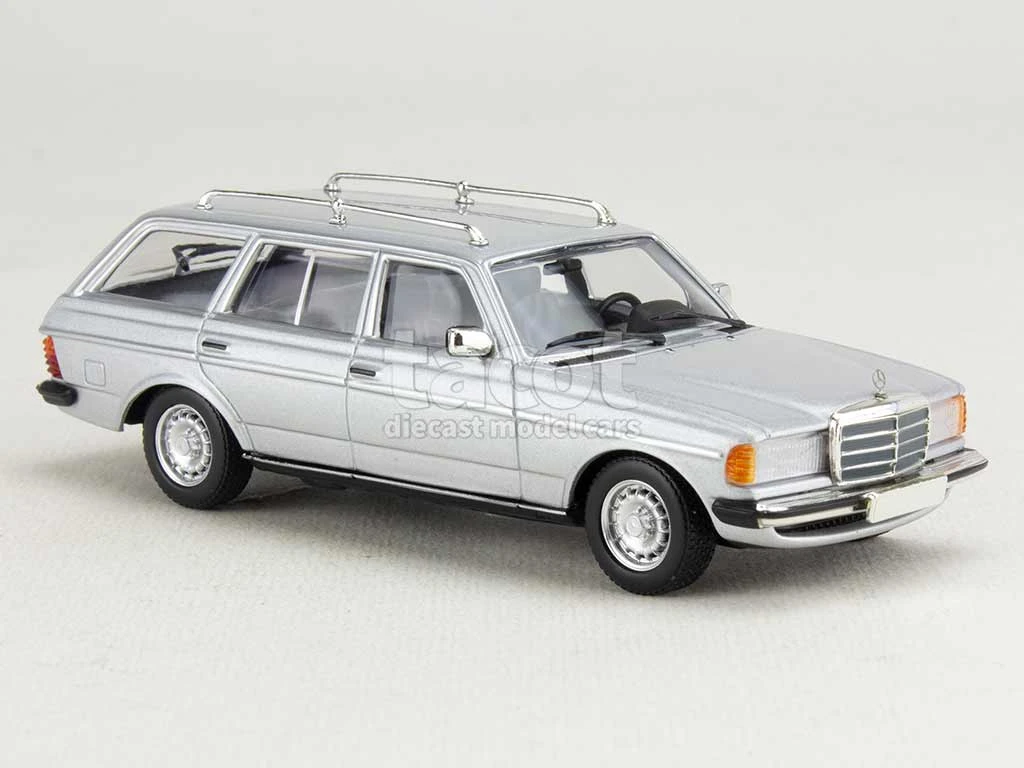 Mercedes - 230 TE Break/ S123 1982 - Maxichamps - 1/43 - Autos Miniatures Tacot