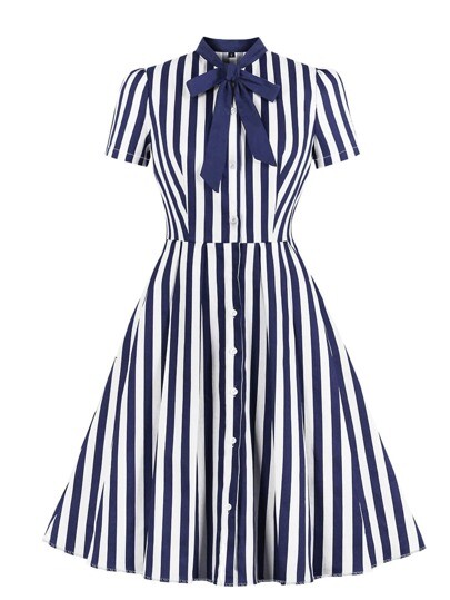 Robe patineuse rayée avec nœud
