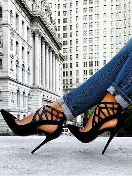 Escarpins femme noir en nubuck bout pointu talon haut