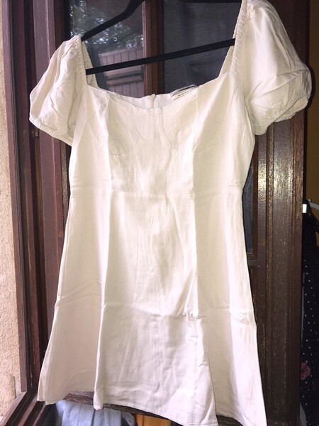 Robe pull and bear TAILLE 40