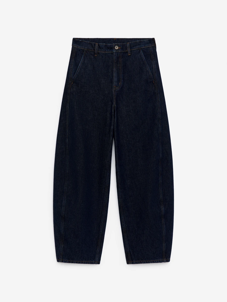 Jean à jambe barrel – Bleu foncé – Femme – ARKET FR