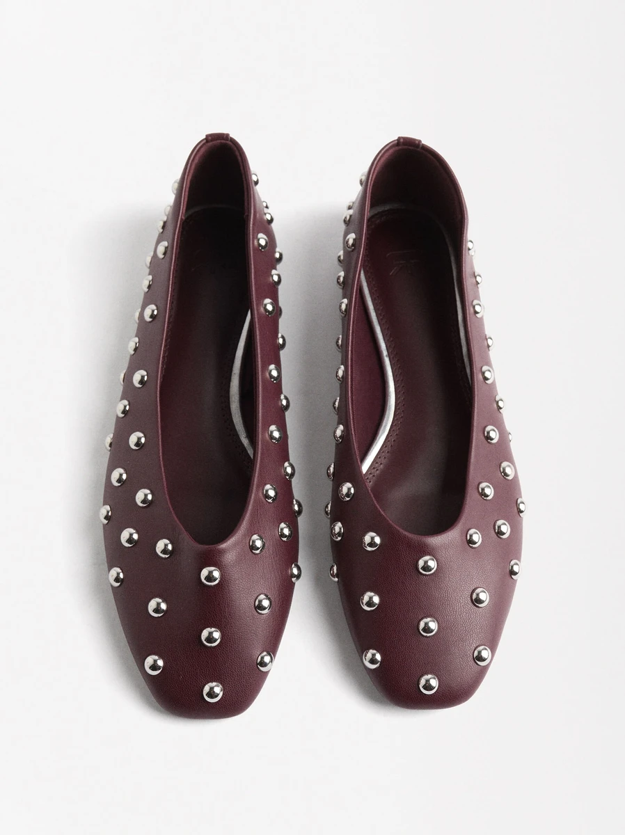 Ballerines avec des clous Noir | Parfois France