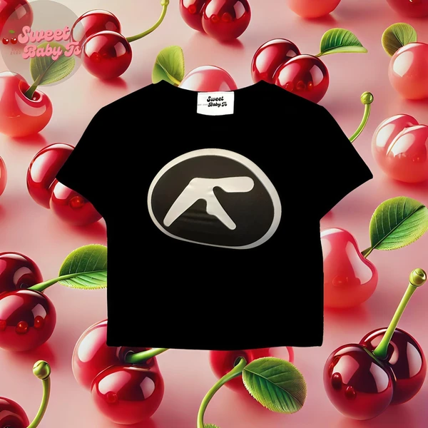 Aphex Twin baby-T-shirt - jaren 2000 esthetiek, grunge kleding vintage T-shirt, babydoll shirt, Y2K baby-T-shirt, grunge shirt, crop top baby-T-shirt, gotisch T