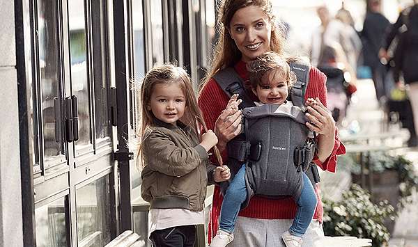 Porte-bébé One – best-seller physiologique | BABYBJÖRN