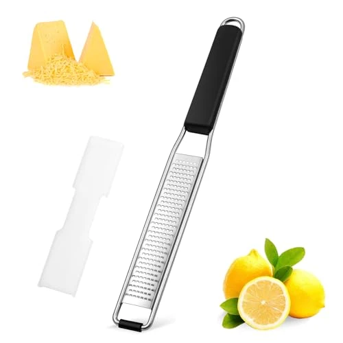 Diboniur Râpe Fromage, Zesteur pour Agrumes Parmesan Gingembre Chocolat, Râpe Alimentaire en Acier Inoxydable, avec Couvercle de Protection et Brosse de Nettoyage, Argenté