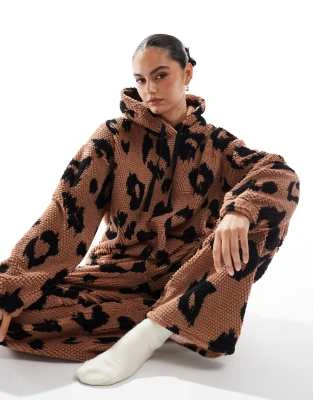 ASOS DESIGN - Ensemble confort avec sweat à capuche et pantalon de jogging en nid d'abeille - Imprimé léopard