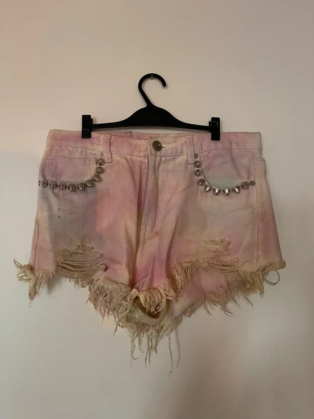Short rose délavé à clous Unif