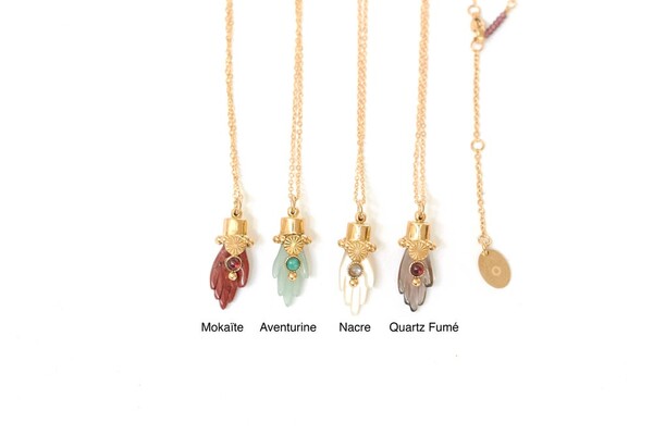 Collier Sacha pierre main