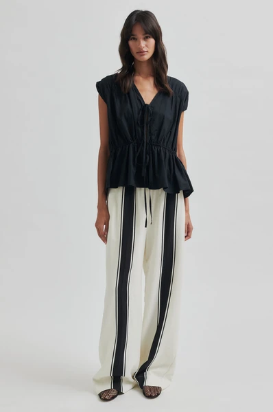Lie Trousers