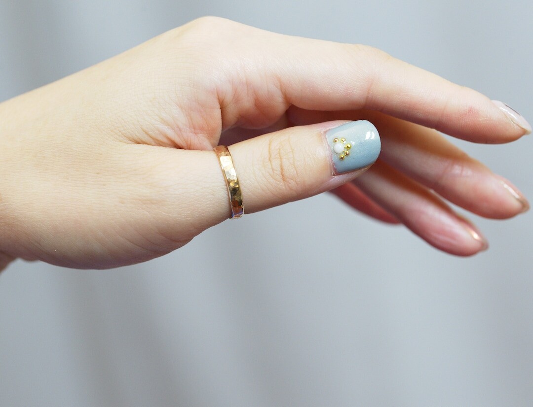 Anneau de pouce extra épais - BOLD HAMMERED - Ensemble d’anneaux de pouce remplis d’or 14 carats - Bague de mariage - Anneaux de pouce - Anneau minimaliste - Anneau d’empilage
