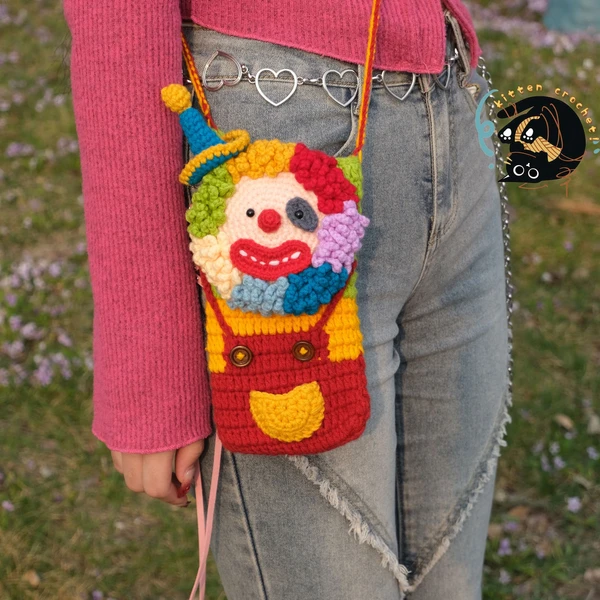 Crochet clown crossbody bag, crochet clown purse crossbody bags, finished product, summer bag, coin purse，mobile phone bag