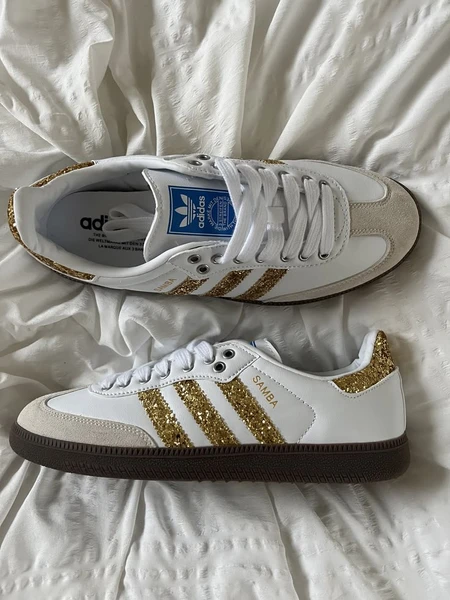 Samba à paillette | Samba doré, Addidas chaussures, Chaussure basket femme