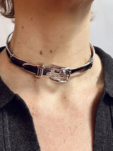 Silver Engraved Belt Bangle Choker Necklace w/ Needle