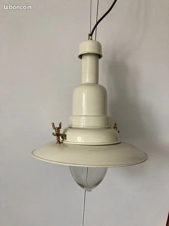 Suspension Habitat