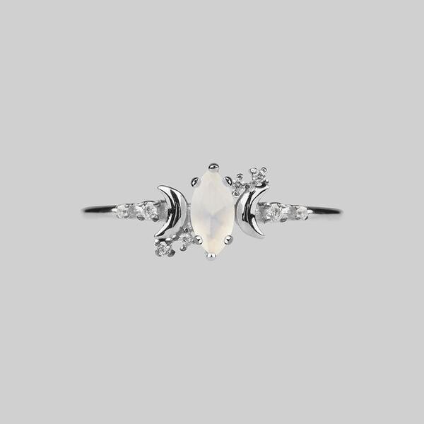 MOONDANCE. Opal & Cubic Zirconia Silver Ring - L