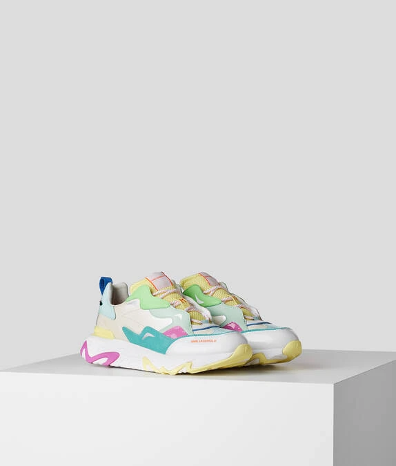 Baskets Blaze Strike