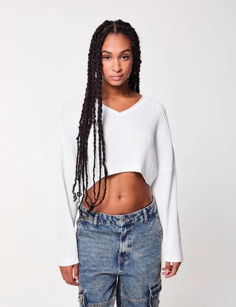 Pull court côtelé doux écru
