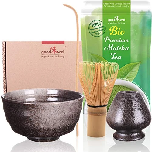 Goodwei Matcha Kit Thé Matcha BIO Japonais avec Fouet Bambou, Bol Artisanal en Céramique et support à fouet | Coffret cadeau (Goma)