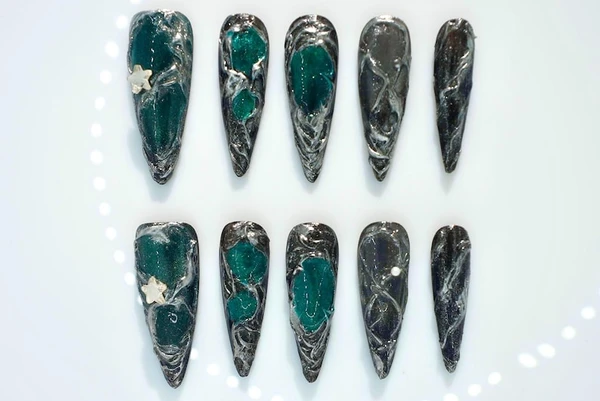 Ongles pressés vert obsidienne noire | Texture de lave en marbre argenté 3D | Ensemble d'ongles de luxe foncés personnalisés faits main | Modèle