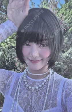Pocamarket, I-DLE MINNIE HER 2035C (RED) Ver. K-pop Photocard