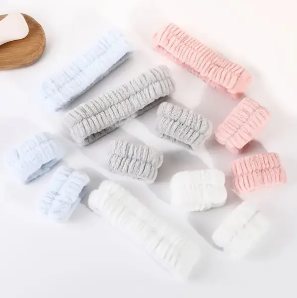 Set 3 pièces : 1 Bandeau + 2 Bracelets De Poignet Doux En Velours Pour Le Lavage Du Visage