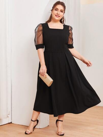 Robe col carré à manches en tulle transparentes