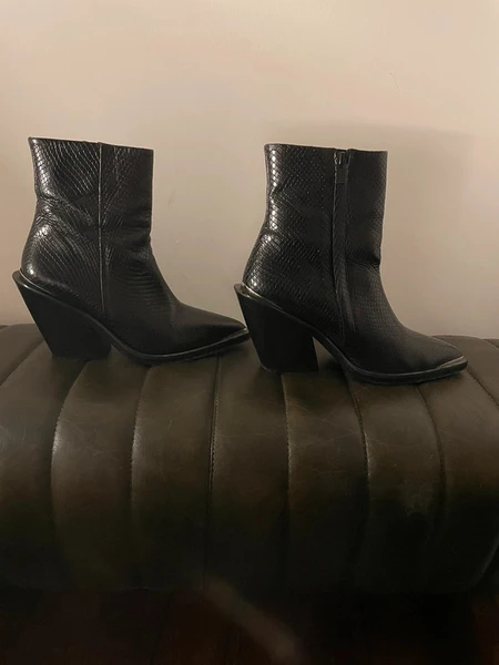 Bottines noire serpent style Santiag The Kooples