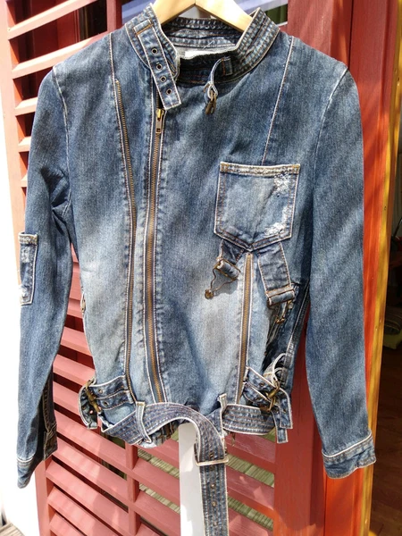 Veste en jean Cottonade originale.