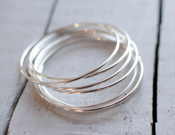 Massive silver, 2 mm, ON COMMANDE, unided, timeless, minimalist, customizable
