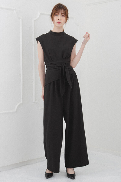 Mock Neck All In One -BLK-