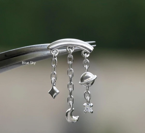 Boucle d'oreille chaîne hélice cachée planète/boucle d'oreille pendante lune/boucle d'oreille avec punaises hélice/boucle d'oreille hélice cartilage sans fil/goujon hélice plat