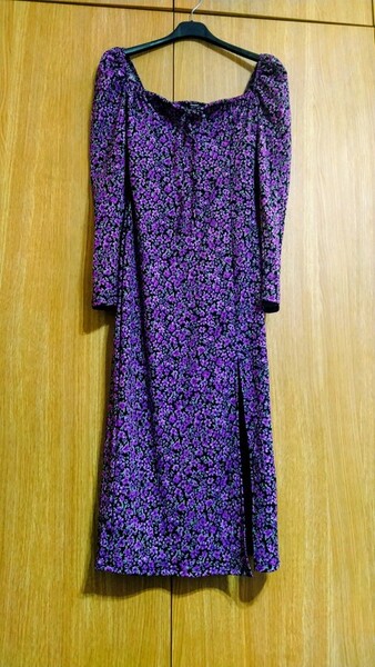 Vestido largo estampado flores lilas 