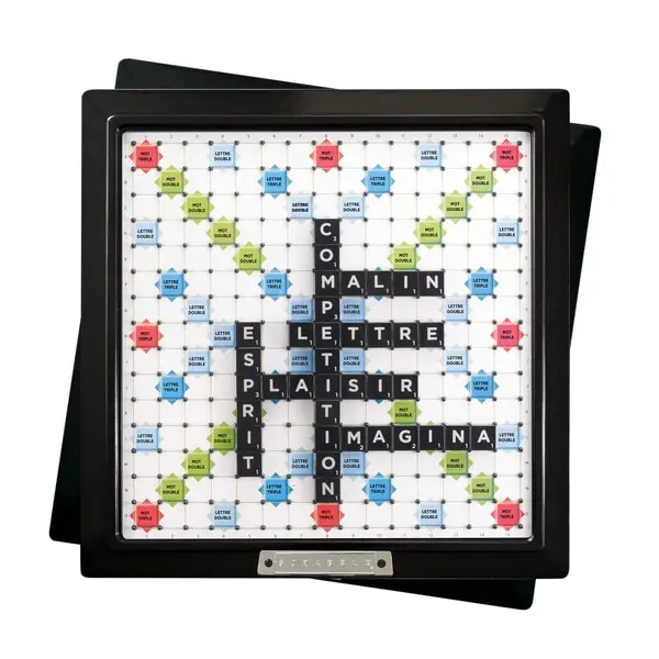 Scrabble Deluxe