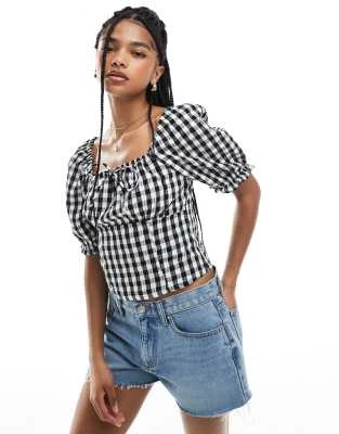 Vero Moda - Crop top à encolure carrée - Vichy noir et blanc