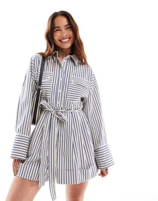 ASOS DESIGN - Short ajusté avec surchemise blousante à rayures - Bleu | ASOS